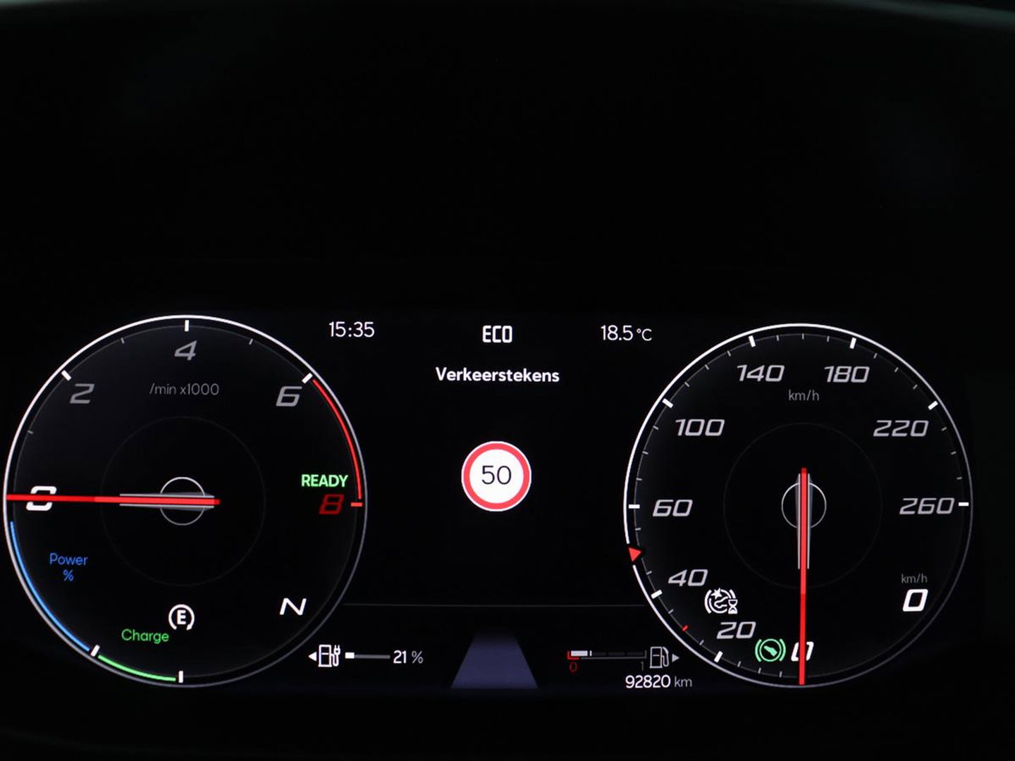 SEAT Leon Sportstourer 1.4 TSI eHybrid PHEV FR | SOH 86,9% | Carplay | Stuur/stoelverwarming | Adaptive cruise | Carplay | Camera | Park assist | Sfeerverlichting |