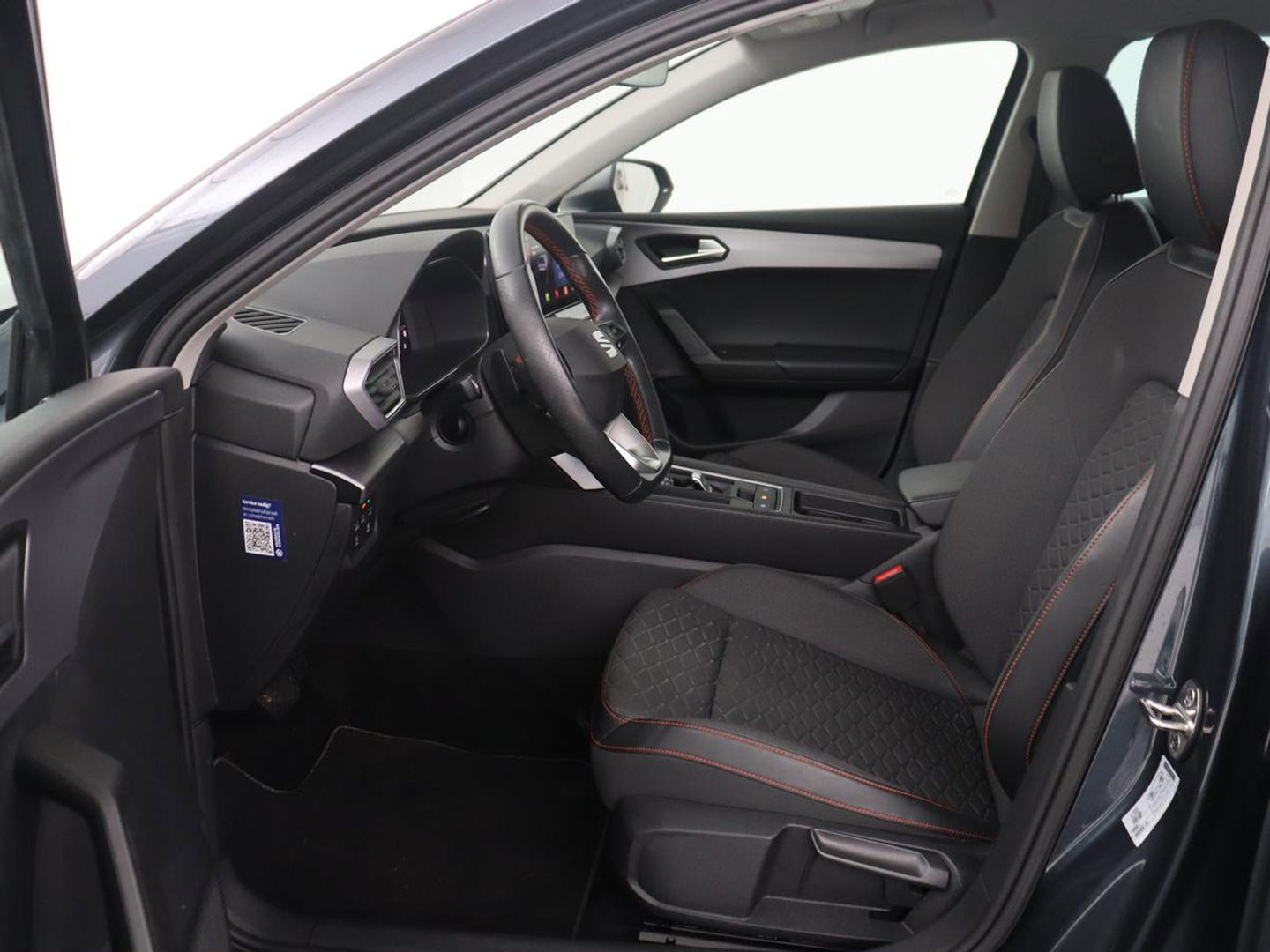 SEAT Leon Sportstourer 1.4 TSI eHybrid PHEV FR | SOH 86,9% | Carplay | Stuur/stoelverwarming | Adaptive cruise | Carplay | Camera | Park assist | Sfeerverlichting |
