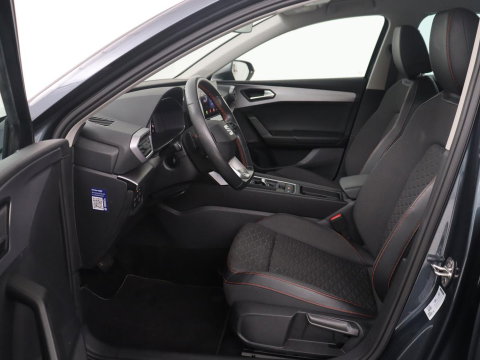 SEAT Leon Sportstourer 1.4 TSI eHybrid PHEV FR | SOH 86,9% | Carplay | Stuur/stoelverwarming | Adaptive cruise | Carplay | Camera | Park assist | Sfeerverlichting |