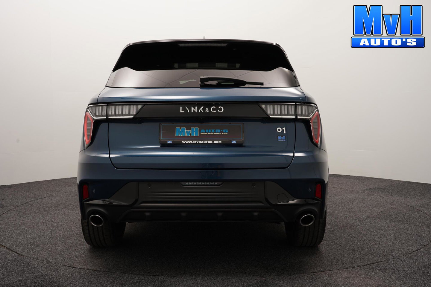 Lynk & Co 01 1.5 PHEV|ZWARTE.HEMEL|360ºCAM|PANO|262PK|SOH98%