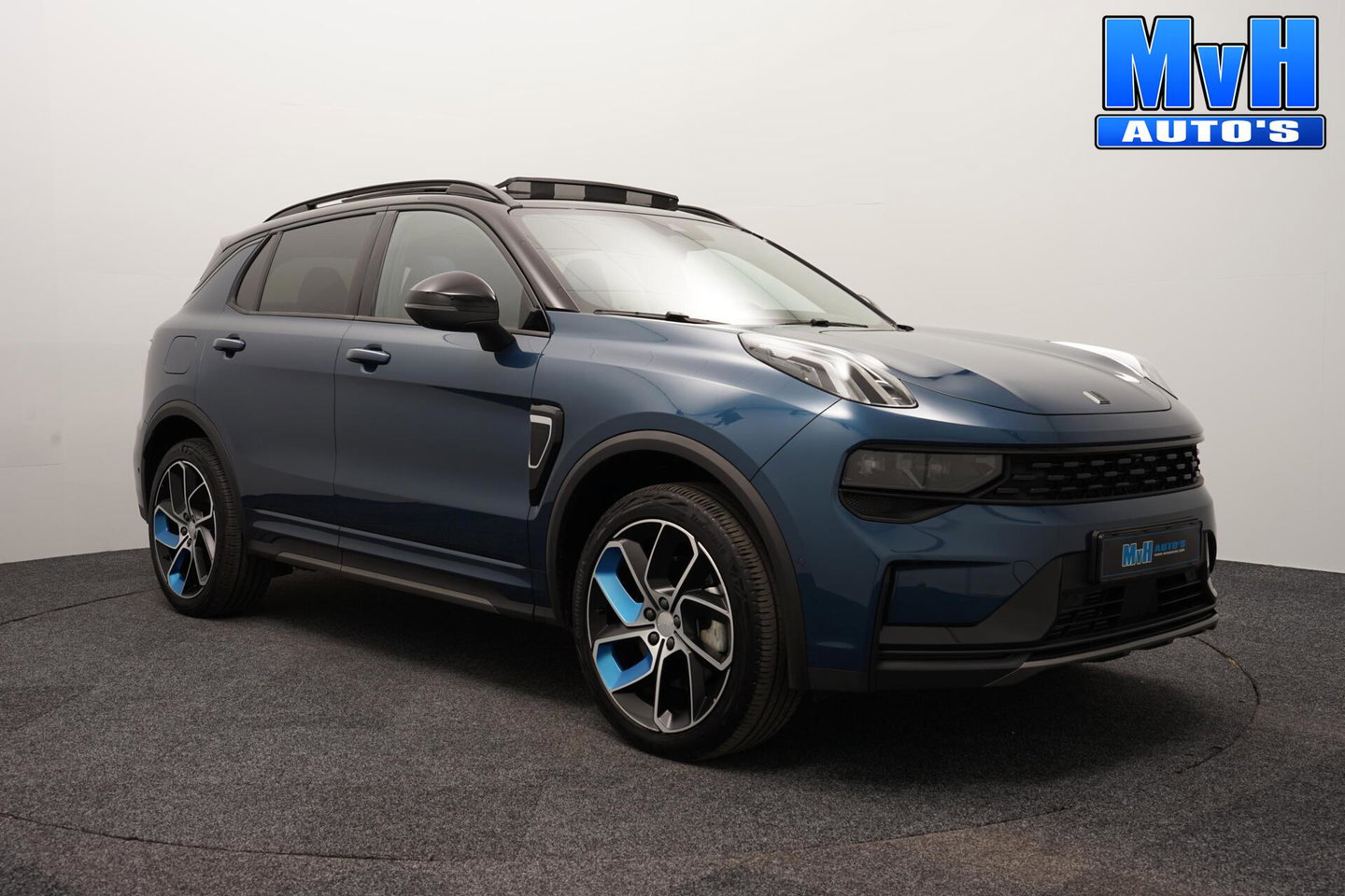 Lynk & Co 01 1.5 PHEV|ZWARTE.HEMEL|360ºCAM|PANO|262PK|SOH98%