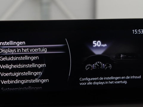Mazda CX-30 2.0 e-SkyActiv-X M Hybrid Luxury | Trekhaak | Leder | Stuur/stoel verwarming | Adaptive cruise | Head up | 360 camera | Carplay | Climate control | BOSE sound |