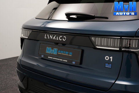 Lynk & Co 01 1.5 PHEV|ZWARTE.HEMEL|BLACK EDITION|360º|SOH98%