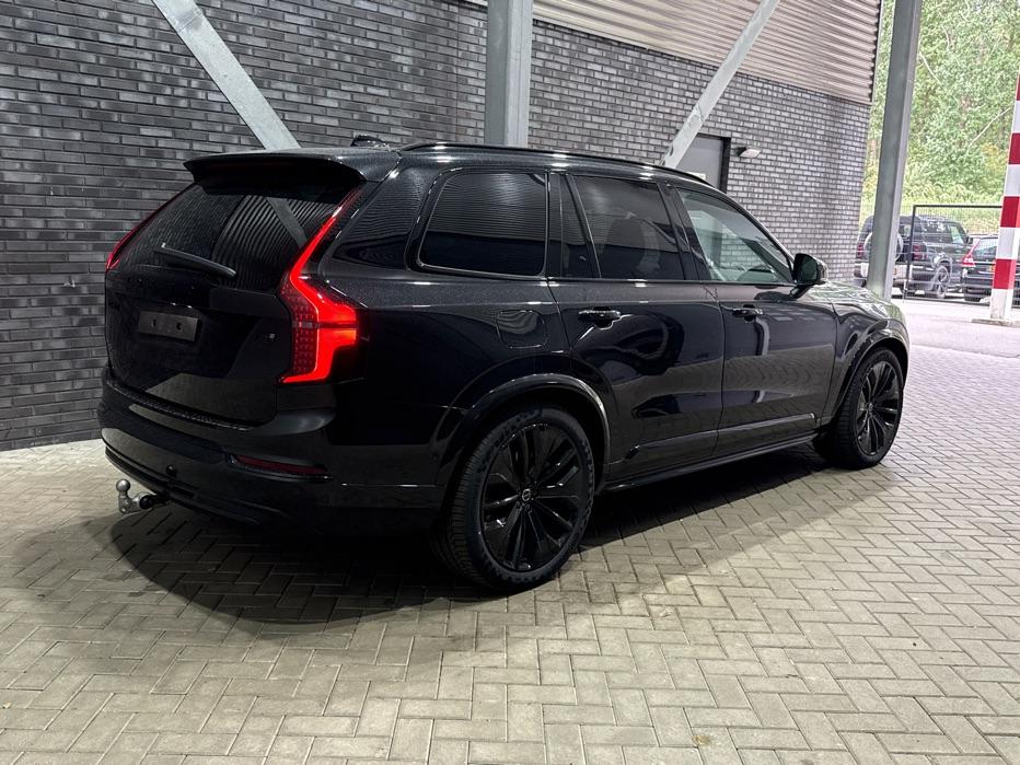 Volvo XC90 T8 Ultra Black Edition | Bowers&Wilkins | Luchtvering | Panoramadak | Trekhaak | 360° Camera | Massage | Stoelventilatie