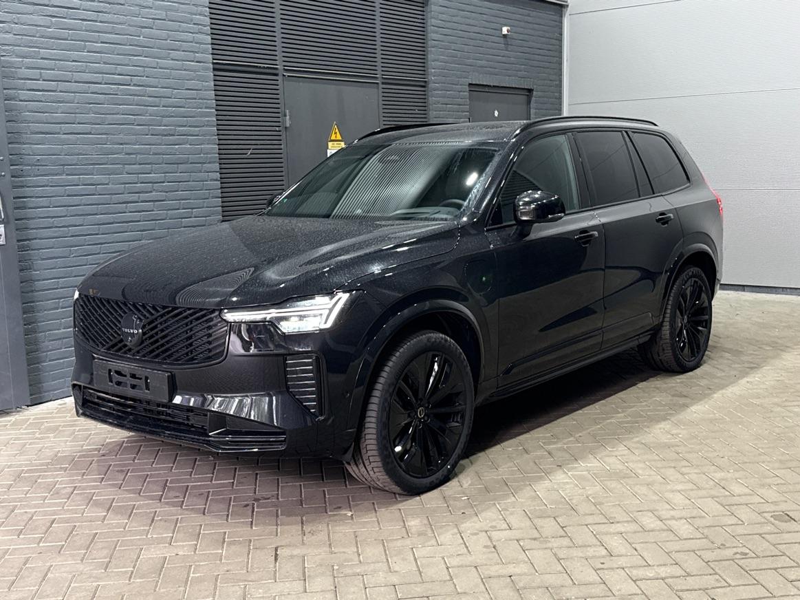 Volvo XC90 T8 Ultra Black Edition | Bowers&Wilkins | Luchtvering | Panoramadak | Trekhaak | 360° Camera | Massage | Stoelventilatie