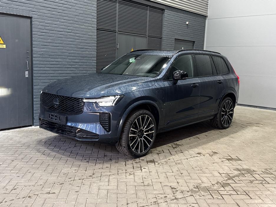 Volvo XC90 T8 Ultra Black Edition | Bowers&Wilkins | Luchtvering | Panoramadak | Trekhaak | 360° Camera | Massage | Stoelventilatie | 22 Inch