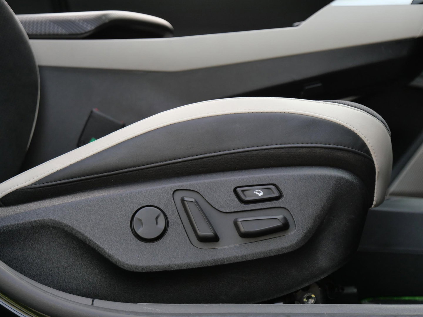 Kia Ev6 77kWh GT-LINE/ SCHUIFDAK/ 360° CAMERA/ HEAD-UP/ NL-AUTO 1STE EIGENAAR