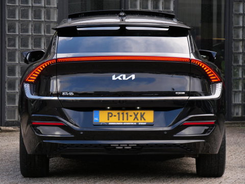Kia Ev6 77kWh GT-LINE/ SCHUIFDAK/ 360° CAMERA/ HEAD-UP/ NL-AUTO 1STE EIGENAAR