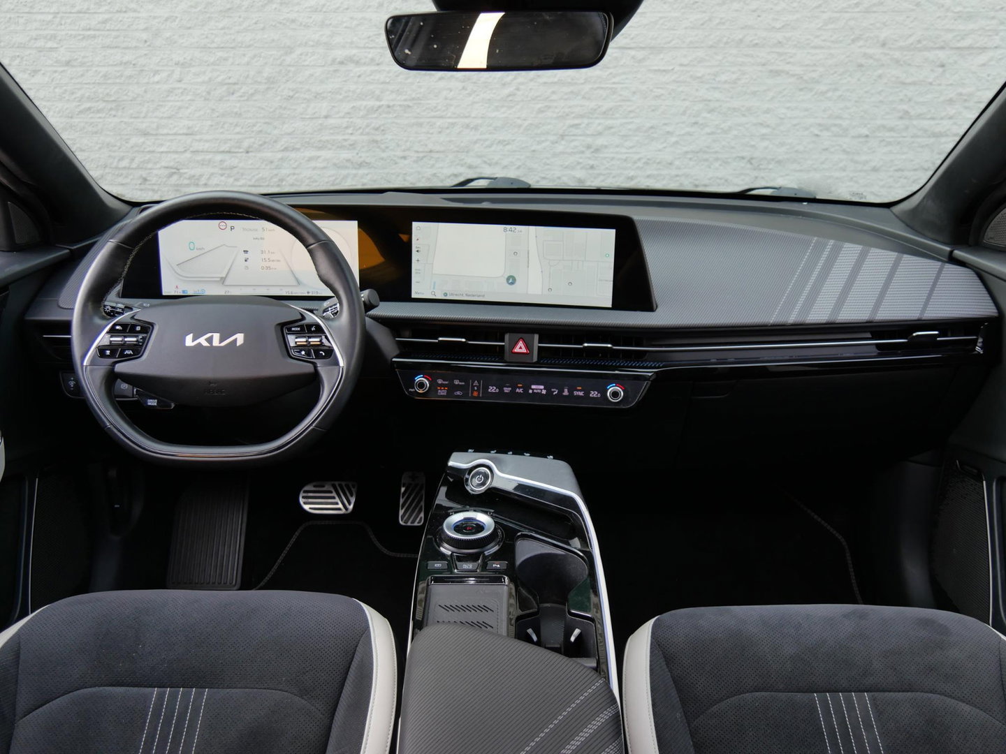 Kia Ev6 77kWh GT-LINE/ SCHUIFDAK/ 360° CAMERA/ HEAD-UP/ NL-AUTO 1STE EIGENAAR