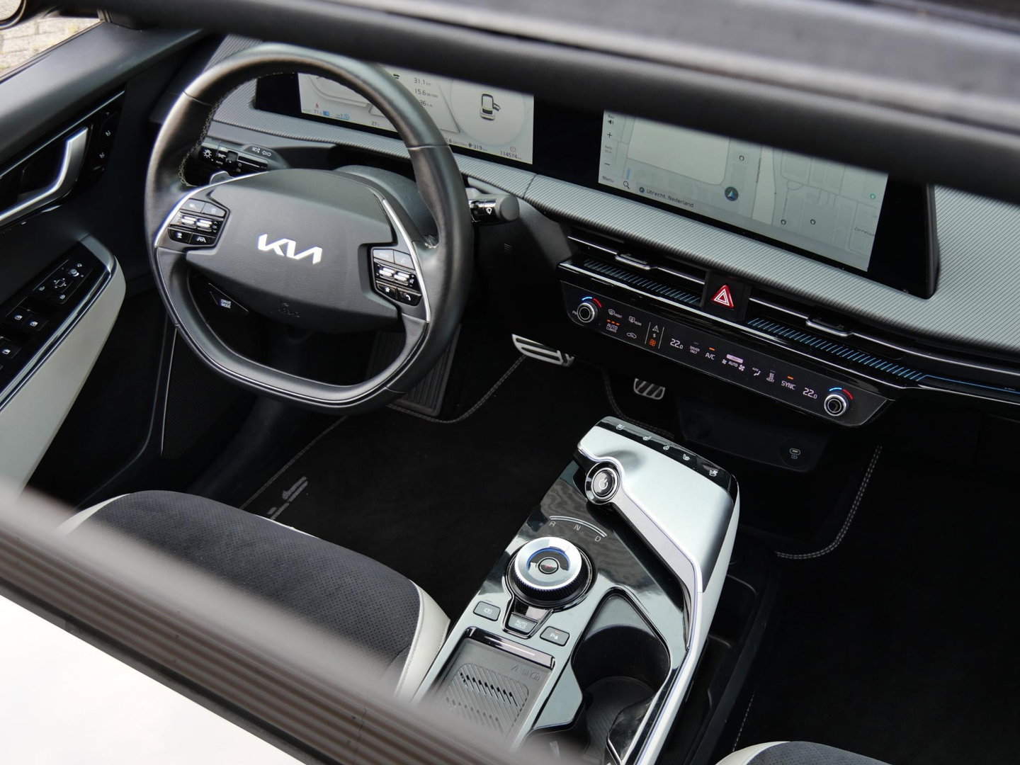 Kia Ev6 77kWh GT-LINE/ SCHUIFDAK/ 360° CAMERA/ HEAD-UP/ NL-AUTO 1STE EIGENAAR
