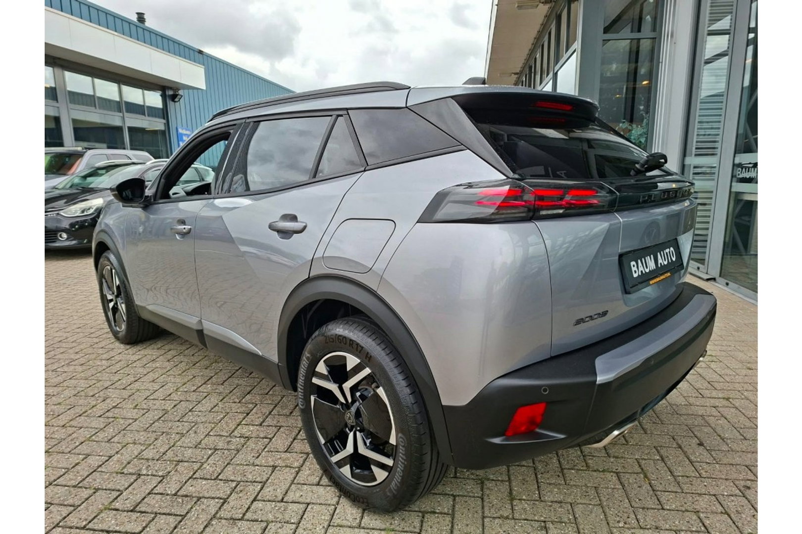 Peugeot 2008 1.2 PURETECH ALLUREPACK AUTOMAAT 130PK AIRCO NAVI CLIMA PDC-CAMERA