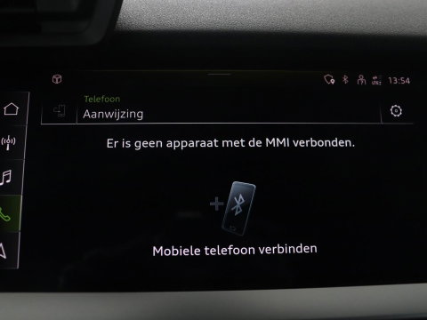 Audi A3 Sportback 35 TFSI Business edition | Cruise control | Climate control | Navigatie | Carplay | Park assist | Virtueel dashboard | Full LED | 18" velgen