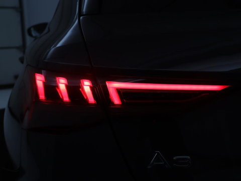 Audi A3 Sportback 35 TFSI Business edition | Cruise control | Climate control | Navigatie | Carplay | Park assist | Virtueel dashboard | Full LED | 18" velgen