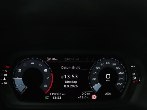 Audi A3 Sportback 35 TFSI Business edition | Cruise control | Climate control | Navigatie | Carplay | Park assist | Virtueel dashboard | Full LED | 18" velgen