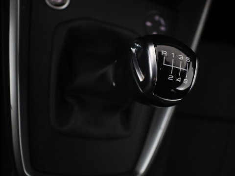 Audi A3 Sportback 35 TFSI Business edition | Cruise control | Climate control | Navigatie | Carplay | Park assist | Virtueel dashboard | Full LED | 18" velgen