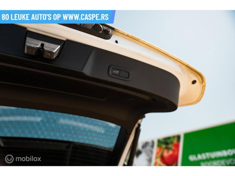 Volvo XC40 T3 R-Design | PANO | CAMERA | APPLE CAR PLAY