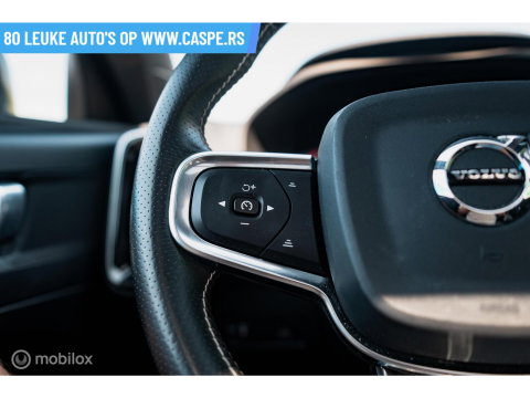 Volvo XC40 T3 R-Design | PANO | CAMERA | APPLE CAR PLAY