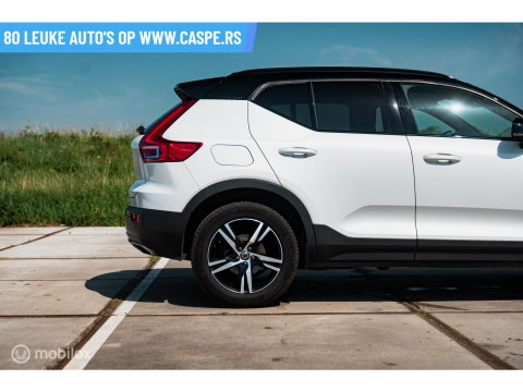 Volvo XC40 T3 R-Design | PANO | CAMERA | APPLE CAR PLAY