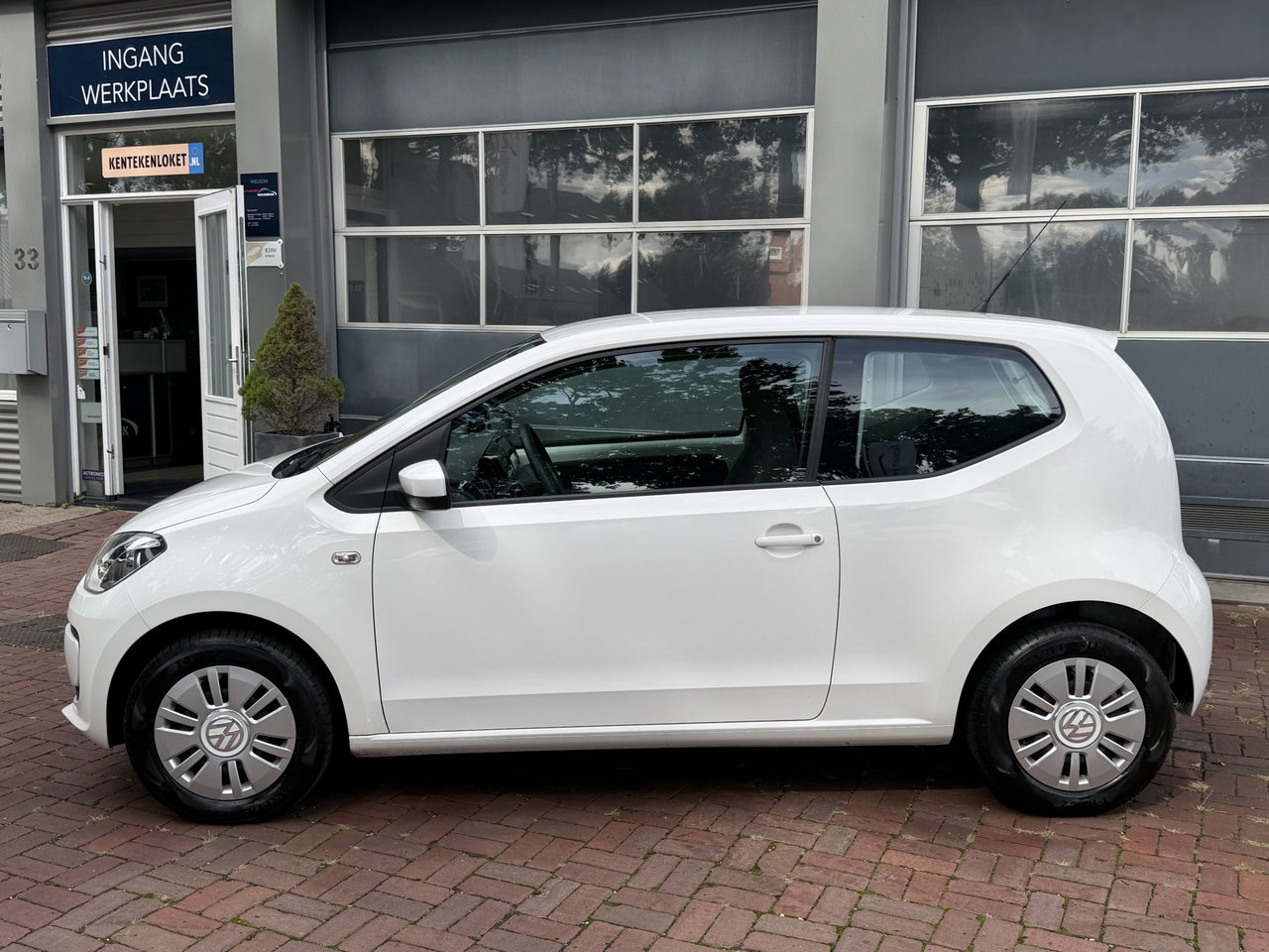 Volkswagen up!
