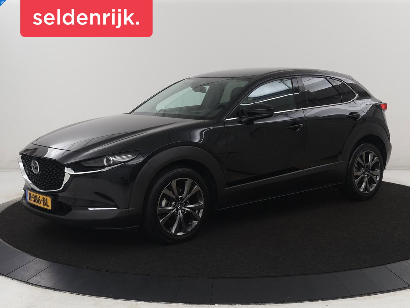 Mazda CX-30 2.0 e-SkyActiv-X M Hybrid Luxury
