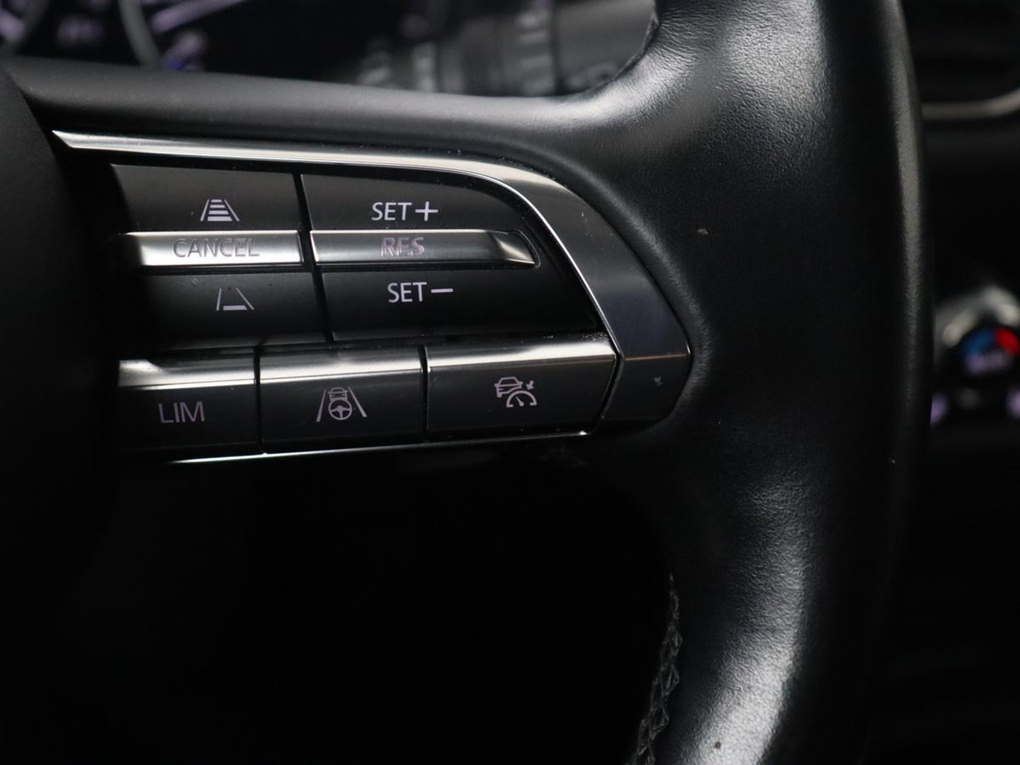 Mazda CX-30 2.0 e-SkyActiv-X M Hybrid Luxury