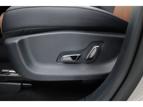 BYD SEAL U 1.5 DM-i FWD Comfort (WLTP-125km!) | VERWACHT | 26.6 kWh | Pano | HUD | Infinity | 360*+PDC | Adapt. Cruise | Memory+Leder | Keyless | Dodehoek | Elek. Klep