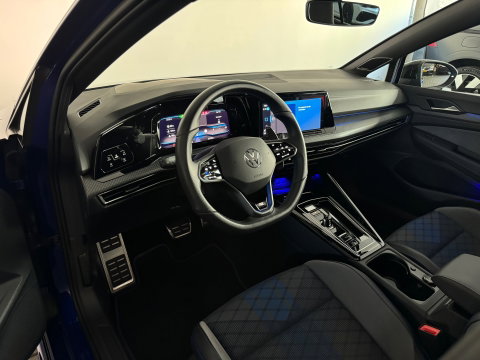 Volkswagen Golf 2.0 TSI R 4Motion Pano|H/K|HuD|Akra|Sfeer|Camera