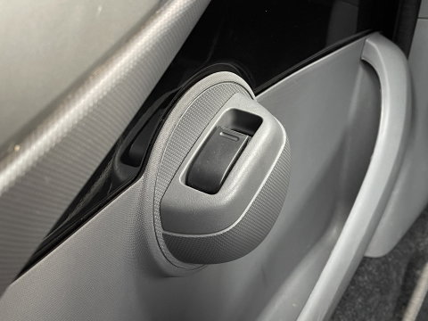Toyota Aygo 1.0-12V Now | Airconditioning | Elektrische Ramen | Reservewiel | Radio |