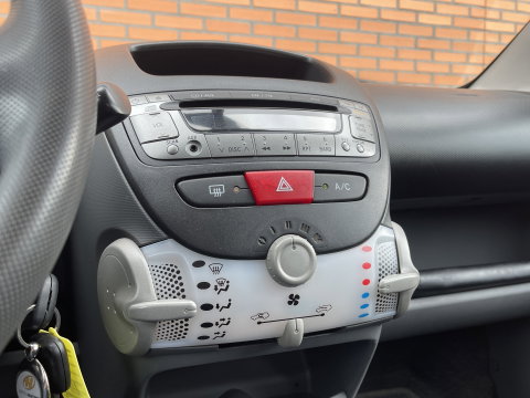 Toyota Aygo 1.0-12V Now | Airconditioning | Elektrische Ramen | Reservewiel | Radio |