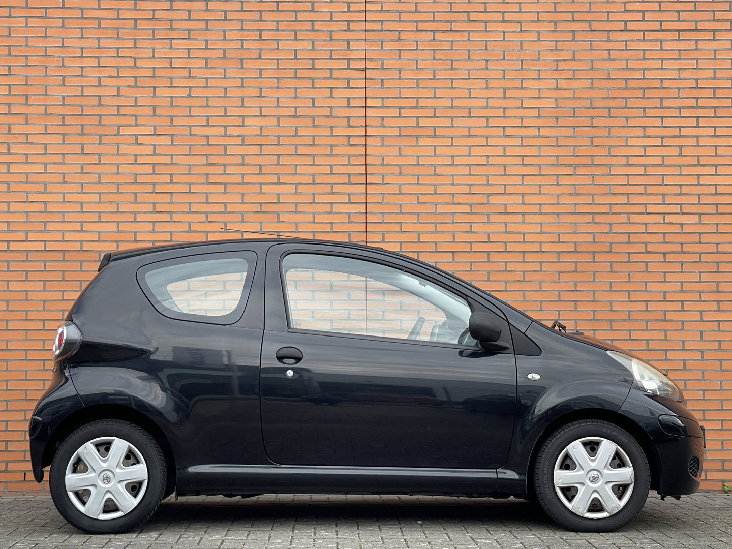 Toyota Aygo 1.0-12V Now | Airconditioning | Elektrische Ramen | Reservewiel | Radio |