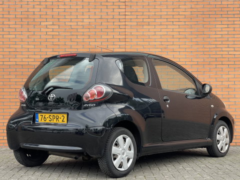Toyota Aygo 1.0-12V Now | Airconditioning | Elektrische Ramen | Reservewiel | Radio |