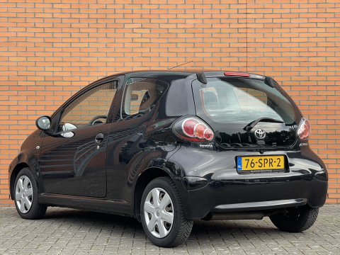 Toyota Aygo 1.0-12V Now | Airconditioning | Elektrische Ramen | Reservewiel | Radio |