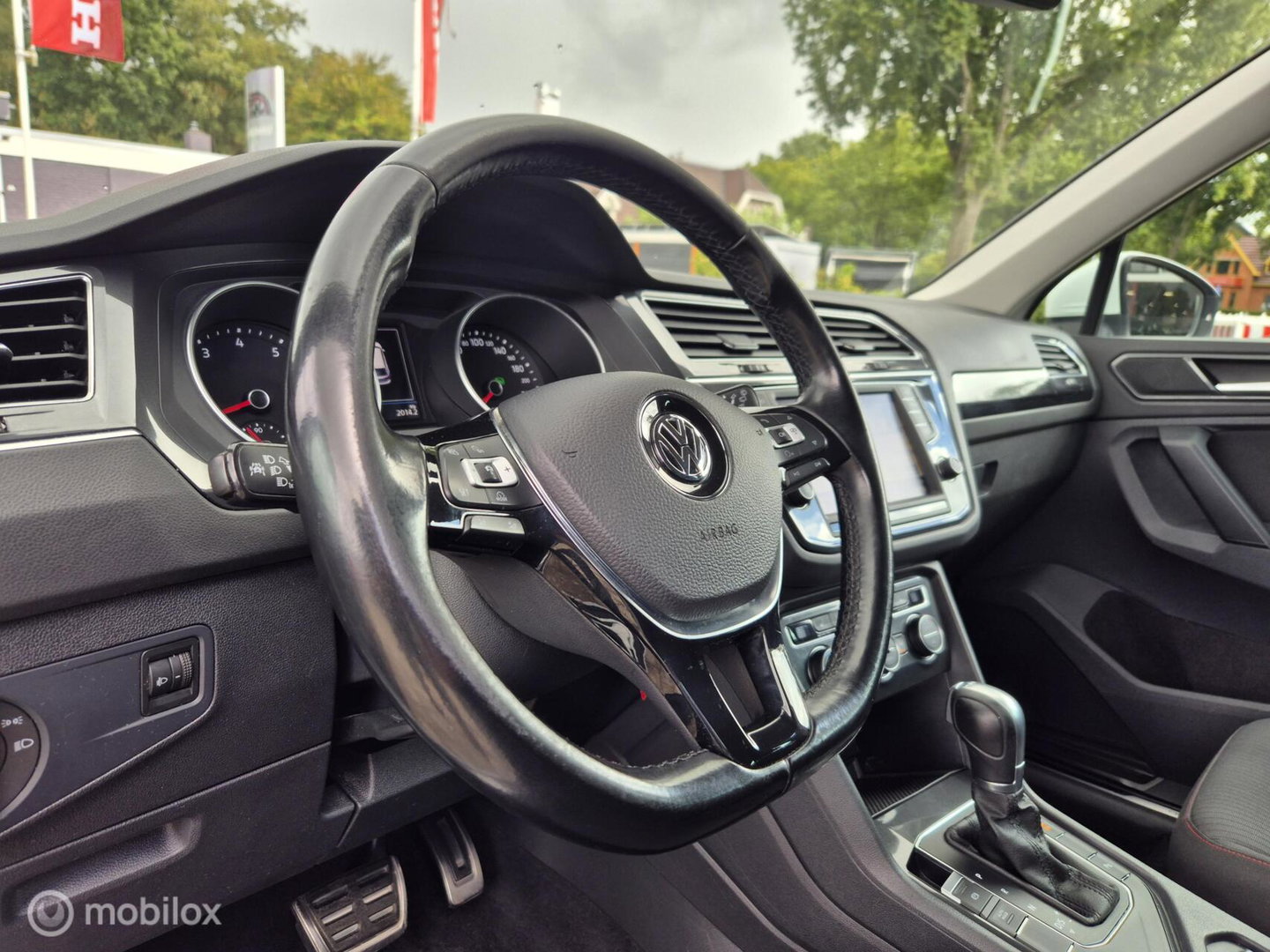 Volkswagen Tiguan 1.4 TSI R-Line, Trekhaak, Perfect onderhouden!
