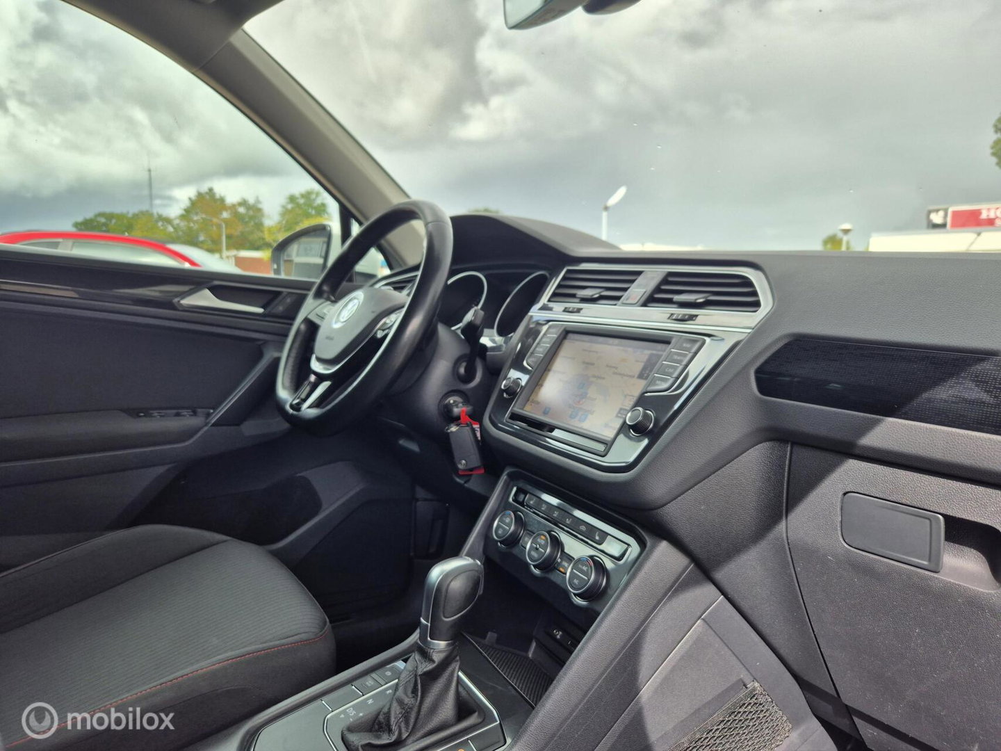 Volkswagen Tiguan 1.4 TSI R-Line, Trekhaak, Perfect onderhouden!