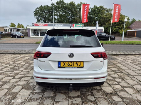 Volkswagen Tiguan 1.4 TSI R-Line, Trekhaak, Perfect onderhouden!