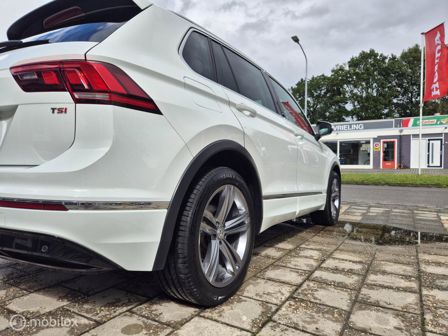 Volkswagen Tiguan 1.4 TSI R-Line, Trekhaak, Perfect onderhouden!
