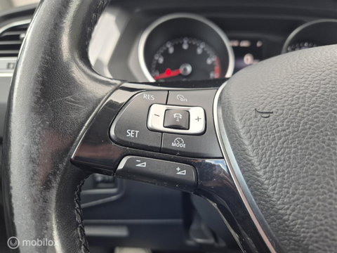 Volkswagen Tiguan 1.4 TSI R-Line, Trekhaak, Perfect onderhouden!