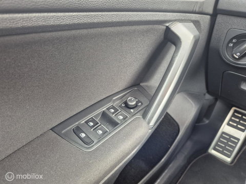 Volkswagen Tiguan 1.4 TSI R-Line, Trekhaak, Perfect onderhouden!