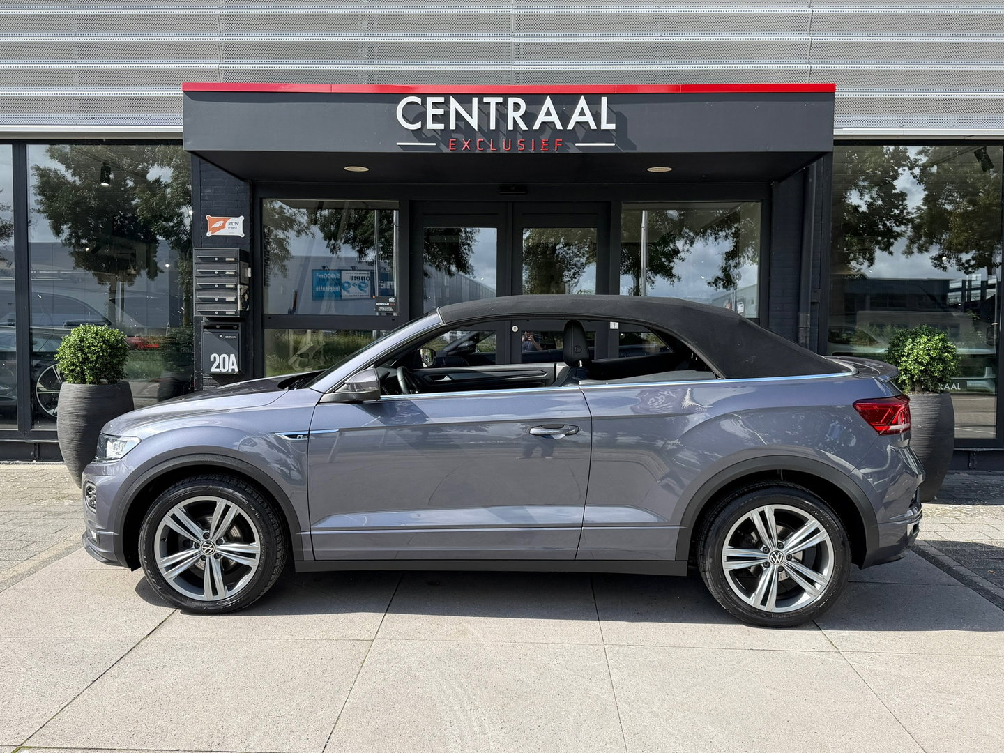 Volkswagen T-Roc Cabrio 1.5 TSI R-Line ACC|Carplay|DSG|150PK|Virtual-Cockpit