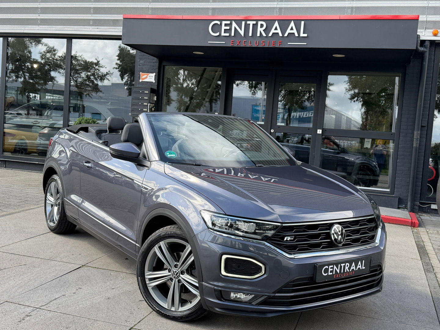 Volkswagen T-Roc Cabrio 1.5 TSI R-Line ACC|Carplay|DSG|150PK|Virtual-Cockpit