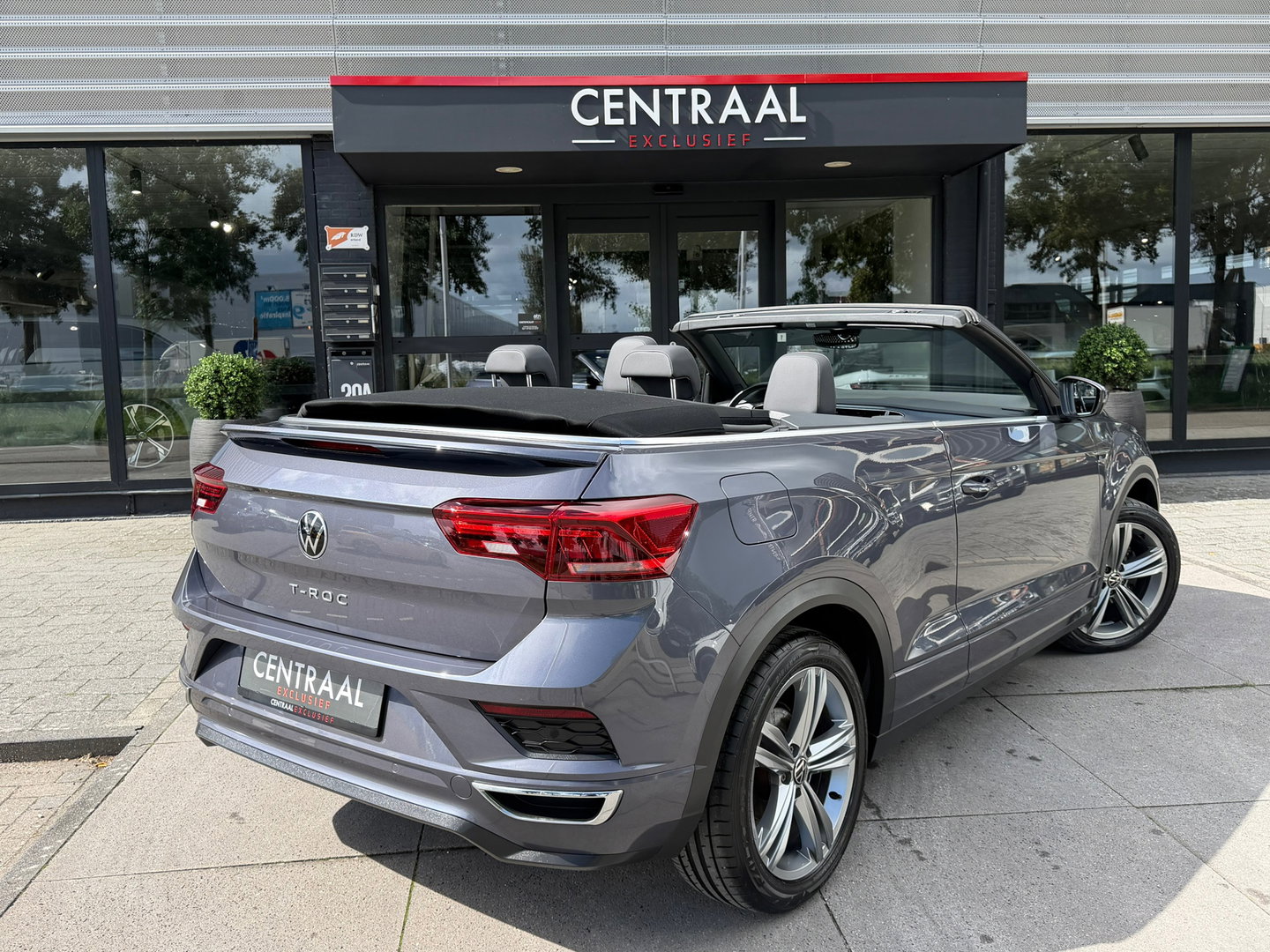 Volkswagen T-Roc Cabrio 1.5 TSI R-Line ACC|Carplay|DSG|150PK|Virtual-Cockpit