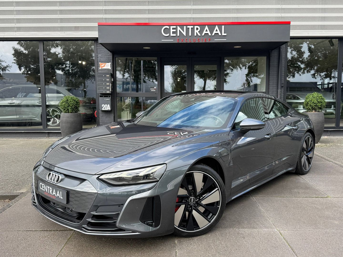 Audi e-tron GT GT 93 kWh NL-Auto|Luchtvering|Memory|476PK|Carplay|ACC|Matrix|Camera