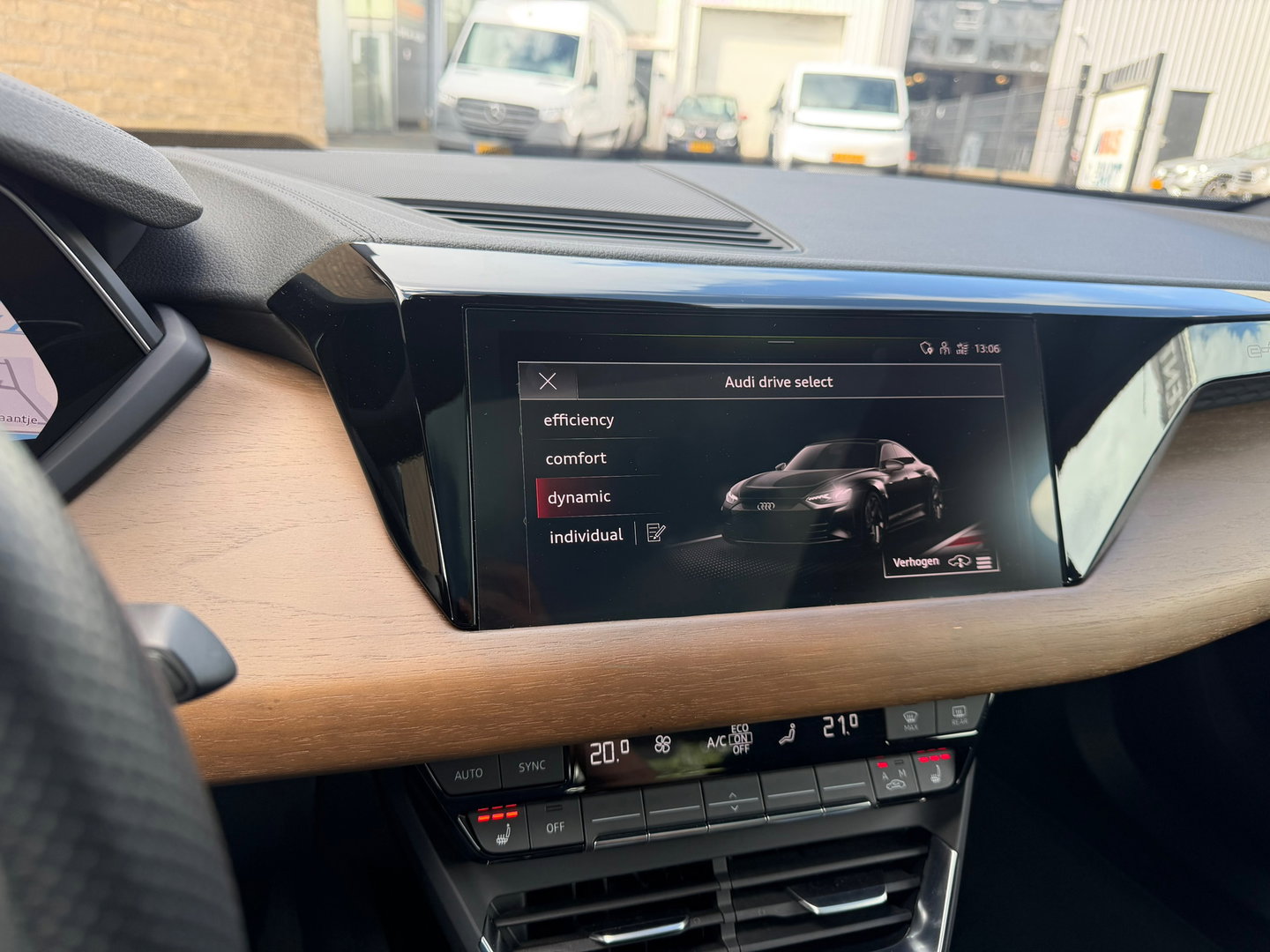 Audi e-tron GT GT 93 kWh NL-Auto|Luchtvering|Memory|476PK|Carplay|ACC|Matrix|Camera