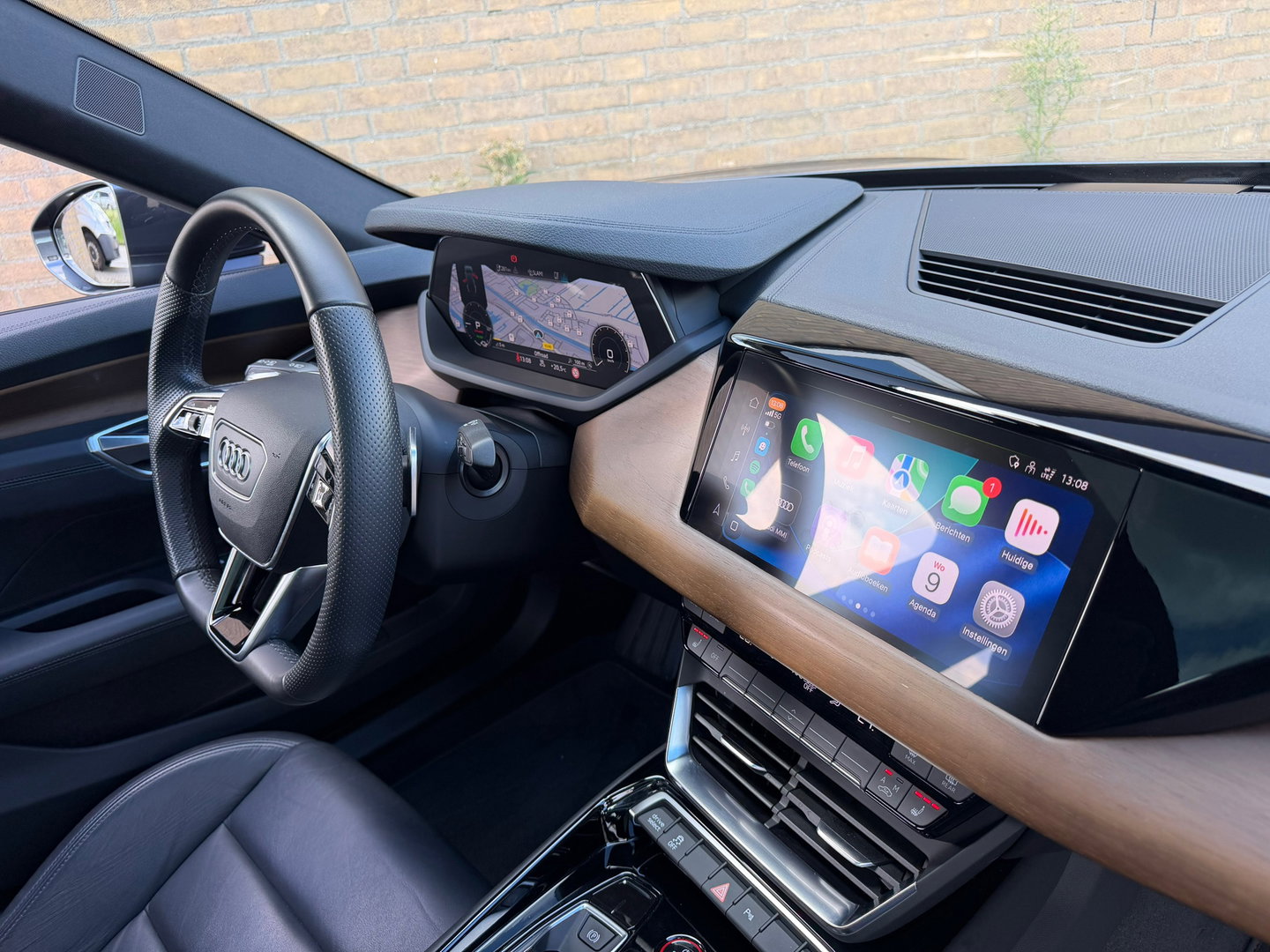 Audi e-tron GT GT 93 kWh NL-Auto|Luchtvering|Memory|476PK|Carplay|ACC|Matrix|Camera