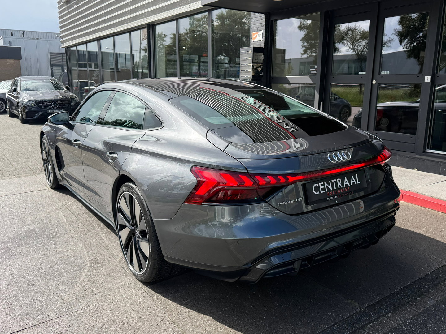 Audi e-tron GT GT 93 kWh NL-Auto|Luchtvering|Memory|476PK|Carplay|ACC|Matrix|Camera