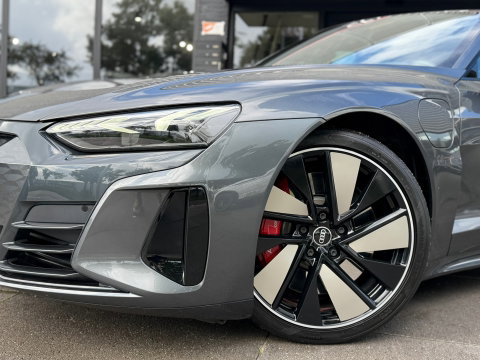 Audi e-tron GT GT 93 kWh NL-Auto|Luchtvering|Memory|476PK|Carplay|ACC|Matrix|Camera