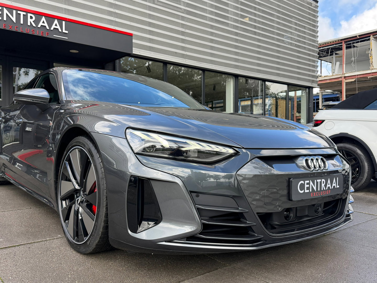 Audi e-tron GT GT 93 kWh NL-Auto|Luchtvering|Memory|476PK|Carplay|ACC|Matrix|Camera