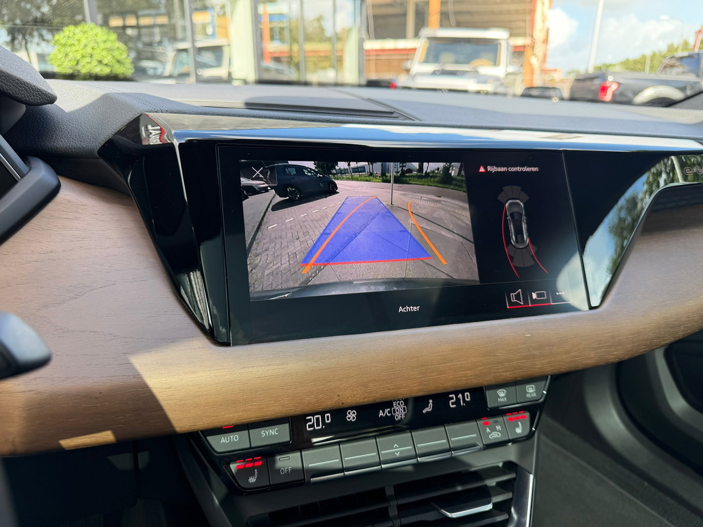 Audi e-tron GT GT 93 kWh NL-Auto|Luchtvering|Memory|476PK|Carplay|ACC|Matrix|Camera