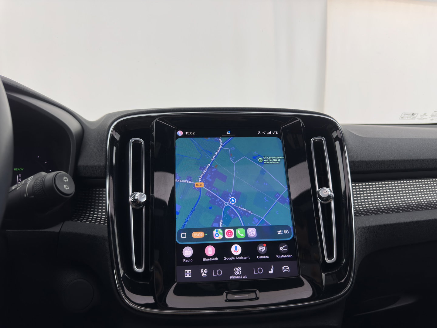 Volvo XC40 Recharge Pro [3-Fase-11kW] {SoH-94%} (INCL.BTW) Aut. *PANO | MEMORY-PACK | HARMAN/KARDON | ADAPTIVE-CRUISE | DIGI-COCKPIT | BLIND-SPOT | NAVI-FULLMAP | CAMERA | ECC | PDC | KEYLESS | HEATED-SPORTSEATS | 20''ALU*