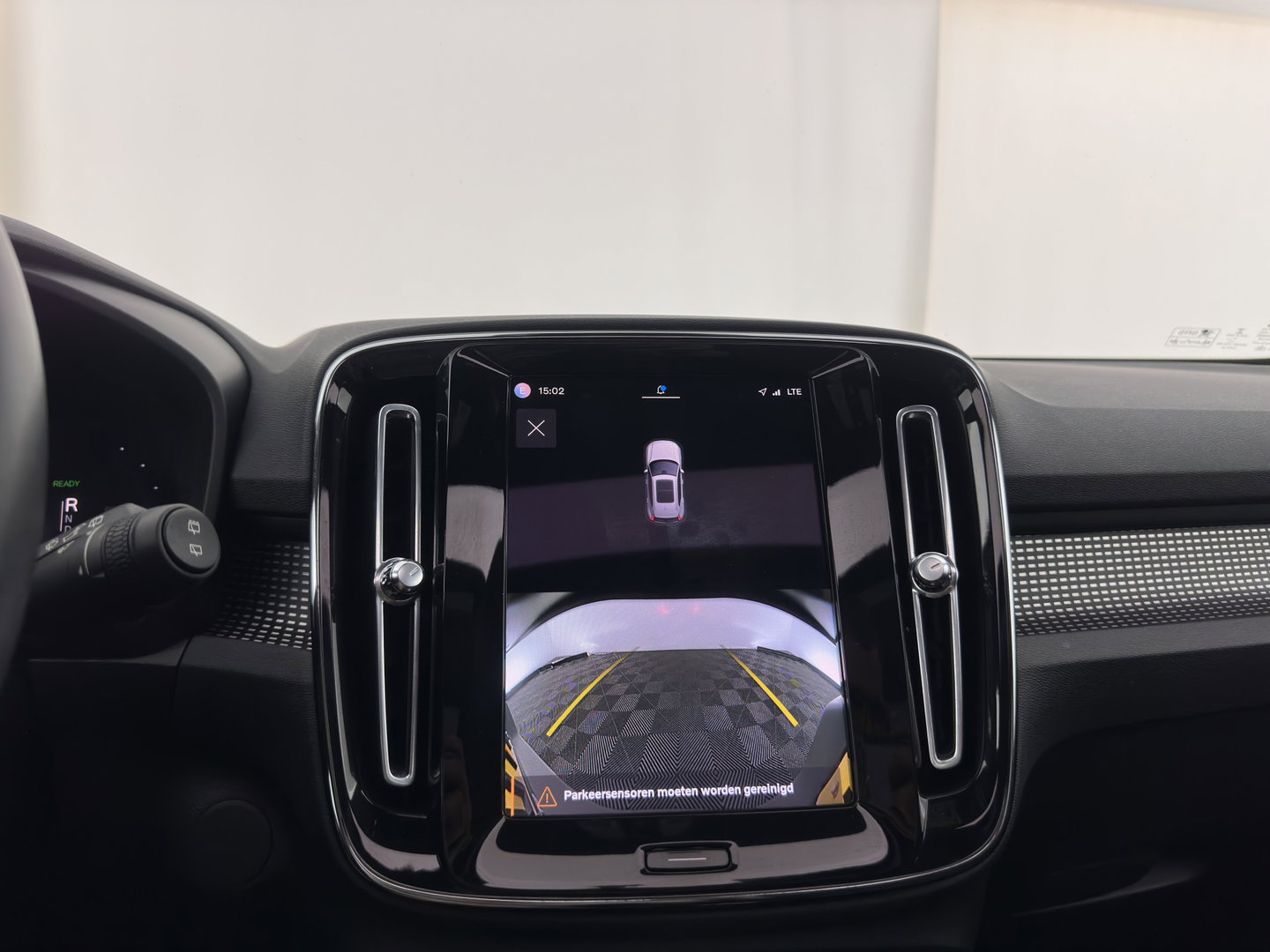 Volvo XC40 Recharge Pro [3-Fase-11kW] {SoH-94%} (INCL.BTW) Aut. *PANO | MEMORY-PACK | HARMAN/KARDON | ADAPTIVE-CRUISE | DIGI-COCKPIT | BLIND-SPOT | NAVI-FULLMAP | CAMERA | ECC | PDC | KEYLESS | HEATED-SPORTSEATS | 20''ALU*